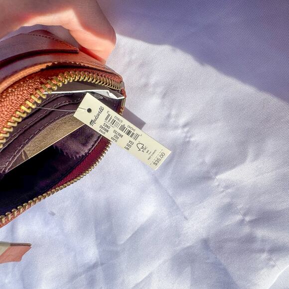 🤎 The Madewell Leather Zip Coin Pouch / Wallet in English Saddle 🤎 - Picture 5 of 5